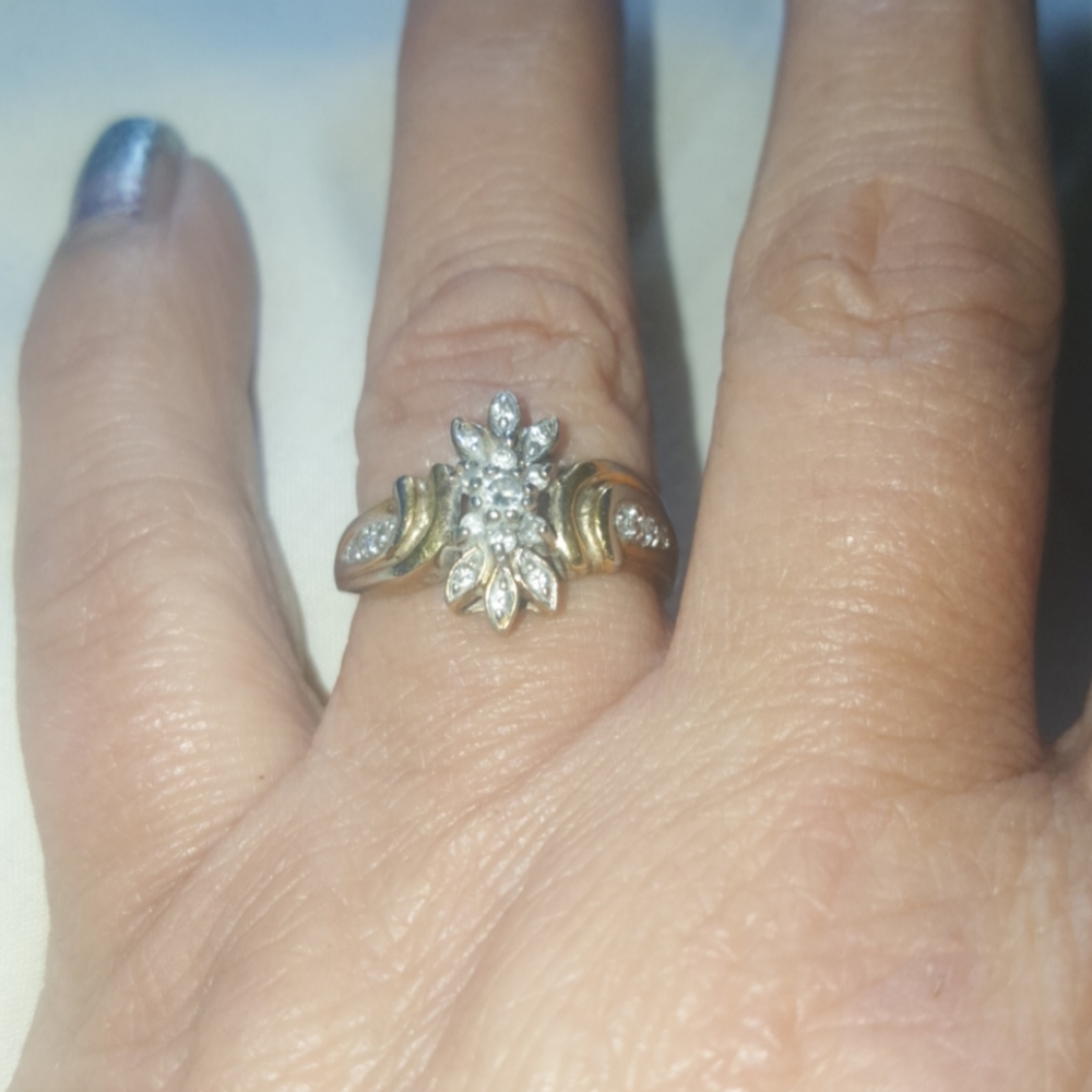 Mark JJT 925 Gold Diamond Flower Cocktail Ring